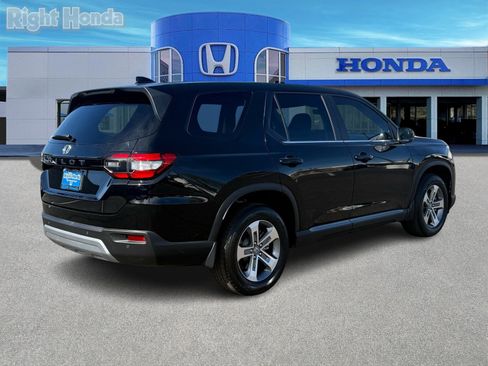 Used 2023 Honda Pilot EX-L image 8