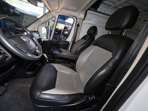Used 2020 RAM ProMaster 2500 FWD image 17