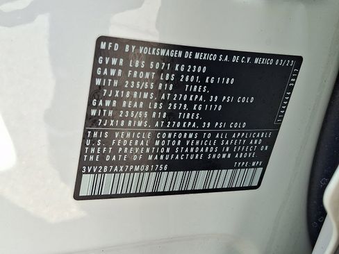 Used 2023 Volkswagen Tiguan SE AWD/4WD image 27