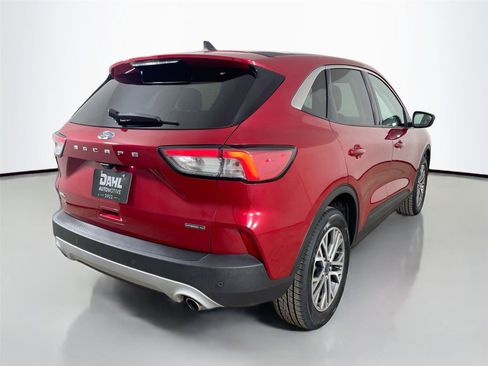 Used 2022 Ford Escape SEL w/ Technology Package AWD/4WD image 13