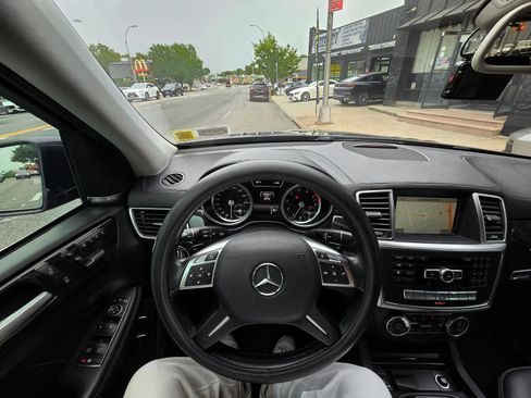 Used 2016 Mercedes-Benz GL 450 4MATIC image 47
