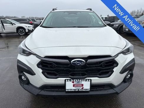 Used 2025 Subaru Crosstrek 2.5i Limited w/ Crosstrek Mirror Package image 2