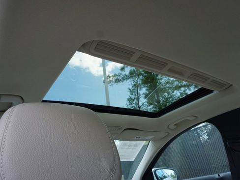 Used 2021 Mercedes-Benz C 300 Sedan image 20