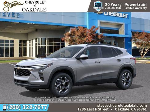 New 2026 Chevrolet Trax LT w/ Driver Confidence Package FWD image 2
