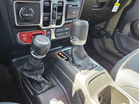 New 2026 Jeep Gladiator Rubicon image 13