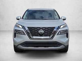 Used 2023 Nissan Rogue SV video 2