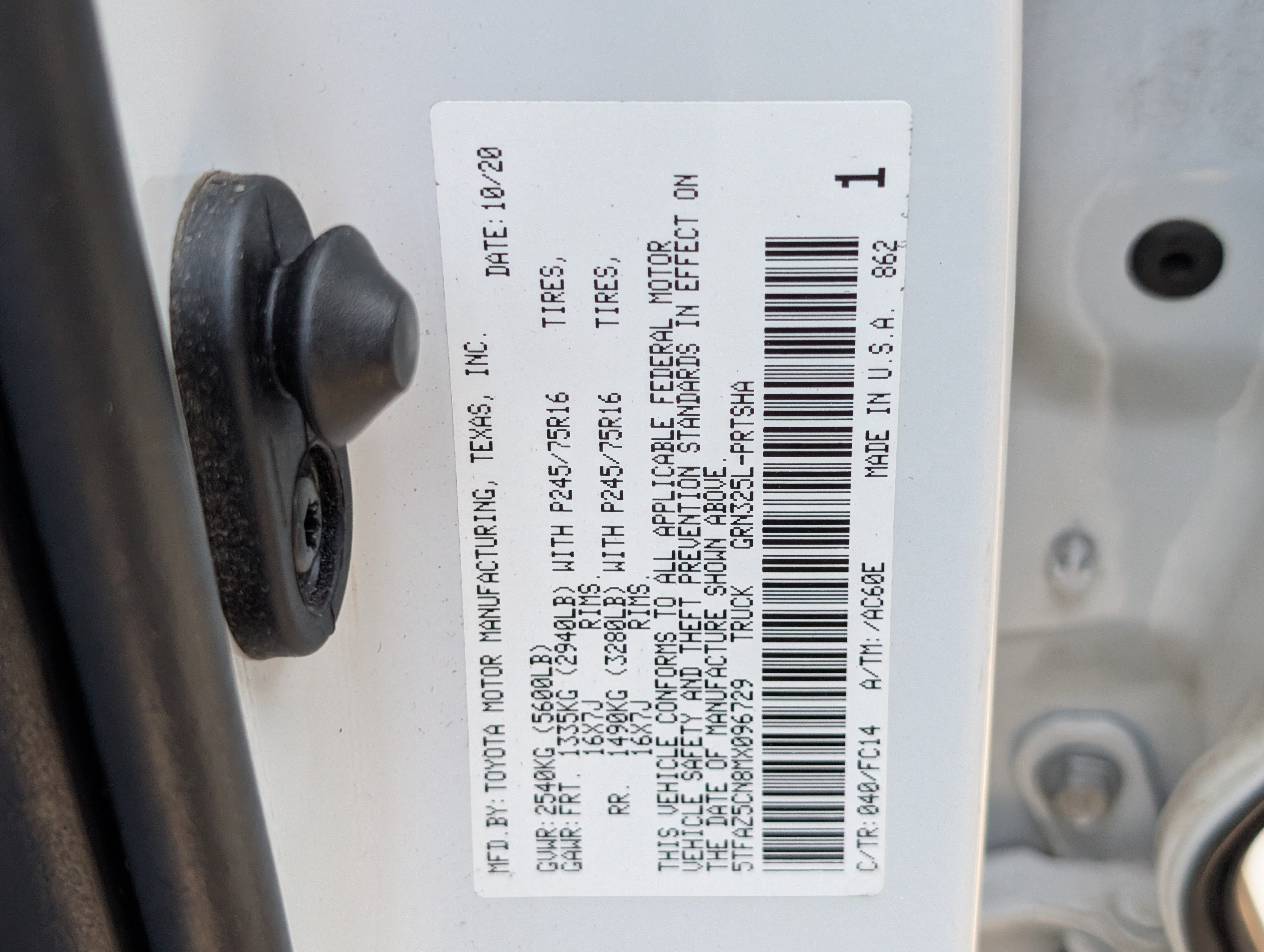 Used 2021 Toyota Tacoma SR5 RWD image 34