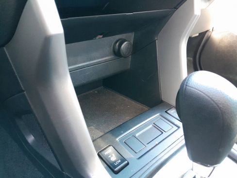 Used 2016 Subaru Forester 2.5i Premium w/ All-Weather Package image 23