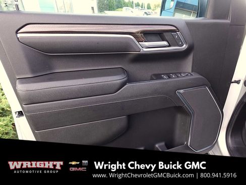 Used 2022 Chevrolet Silverado 1500 LT image 13