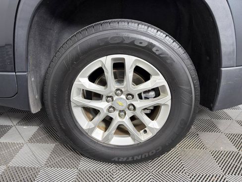 Certified 2020 Chevrolet Traverse LT FWD image 19