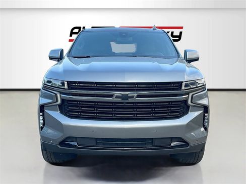 Used 2022 Chevrolet Tahoe RST w/ Luxury Package image 2