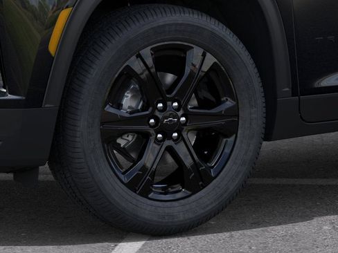 New 2027 Chevrolet Traverse LT w/ Midnight/Sport Edition FWD image 9
