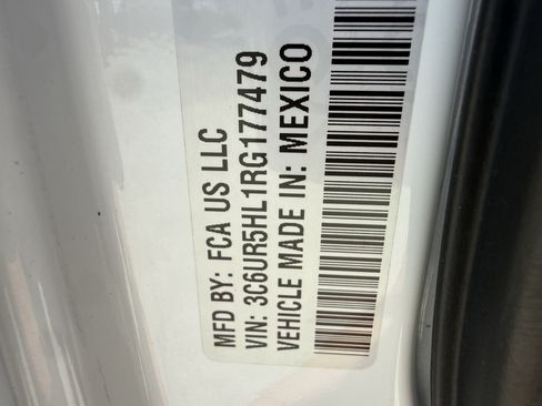 Used 2024 RAM 2500 Tradesman w/ Chrome Appearance Group AWD/4WD image 31