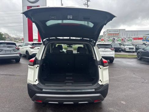 Certified 2023 Nissan Rogue SL w/ SL Premium Package AWD/4WD image 11