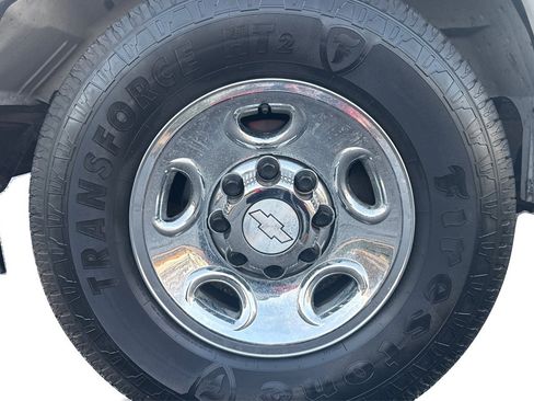 Used 2017 Chevrolet Express 3500 LT w/ LT Preferred Equipment Group image 34