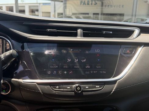 Used 2021 Buick Encore GX Essence w/ Sport Touring Package FWD image 20