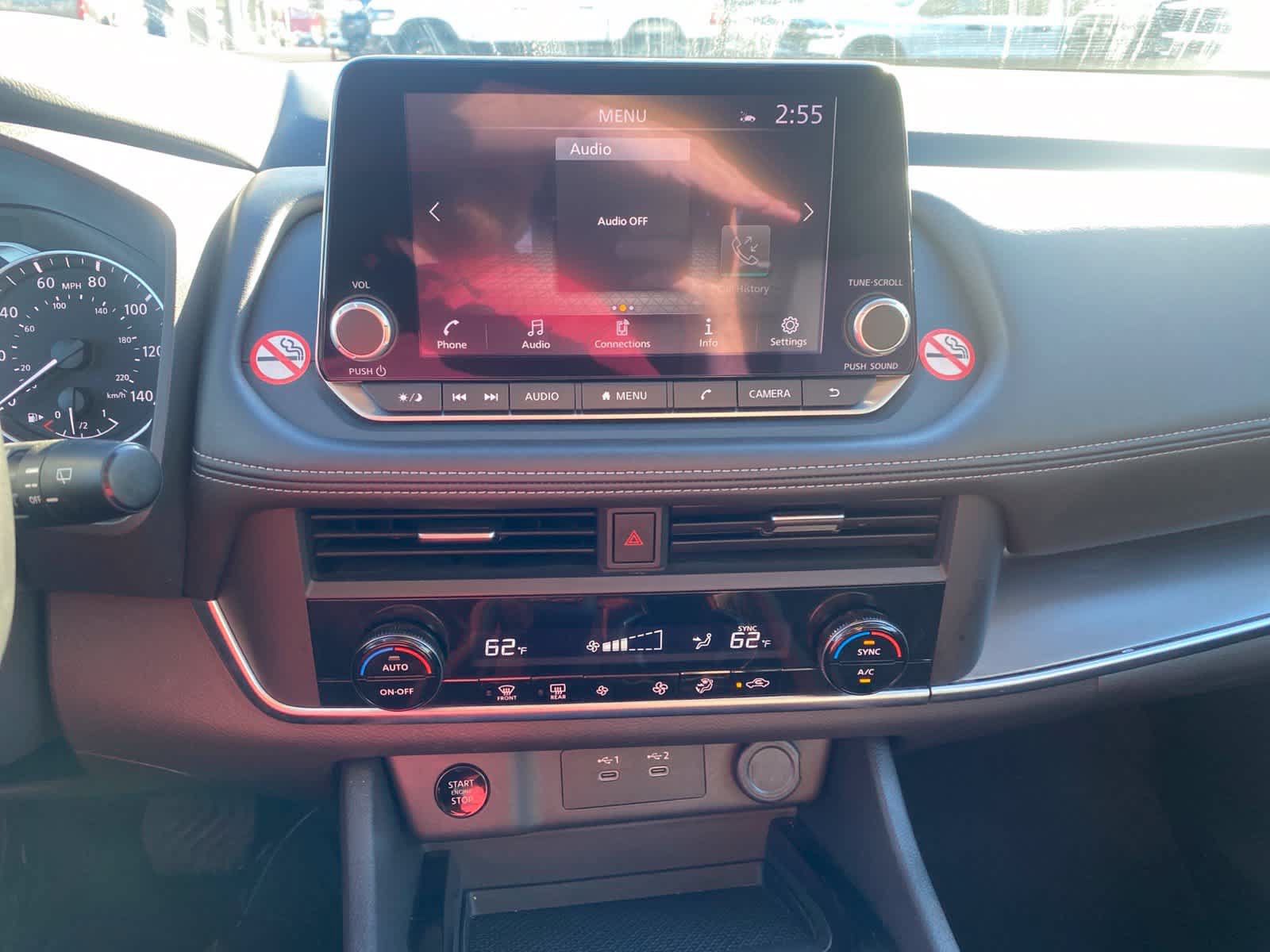 Used 2025 Nissan Rogue SV FWD image 14