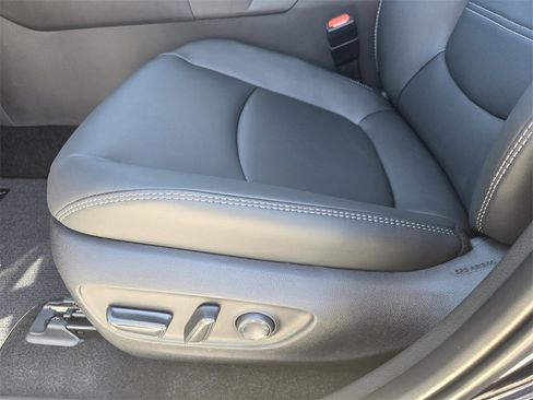 New 2025 Toyota RAV4 XLE Premium image 19