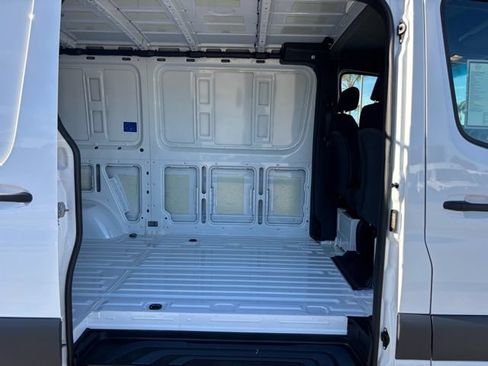 Used 2026 Mercedes-Benz Sprinter 2500 image 23