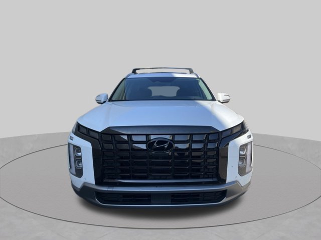 Used 2024 Hyundai Palisade Limited FWD image 2