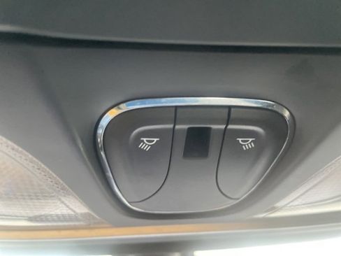 Used 2015 Chrysler 200 S w/ Navigation & Sound Group I image 44