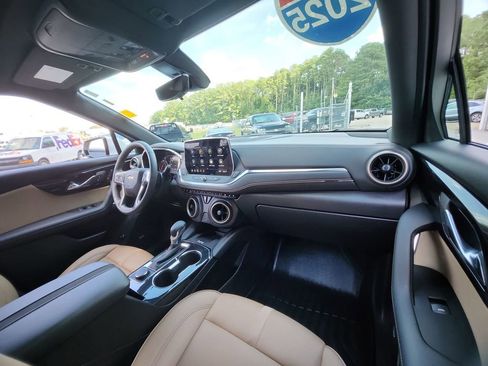 Certified 2025 Chevrolet Blazer Premier w/ Driver Confidence II Package image 34