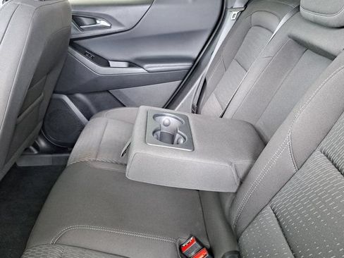 Used 2025 Chevrolet Equinox LT FWD image 25