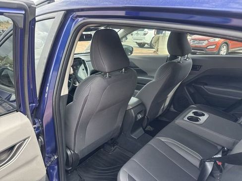 Used 2025 Subaru Crosstrek 2.0i Premium AWD/4WD image 26