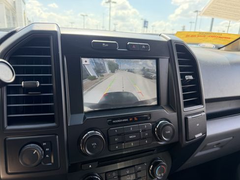 Used 2018 Ford F150 XL w/ Equipment Group 101A Mid AWD/4WD image 41