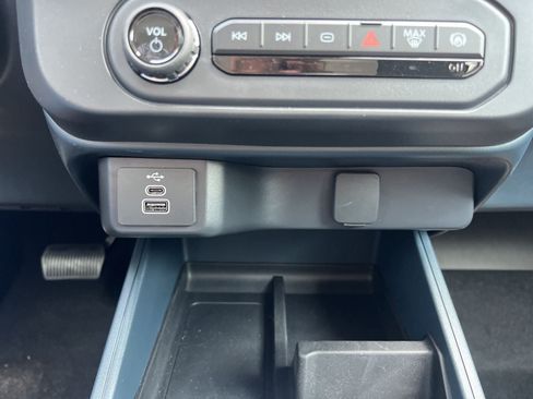 New 2026 Ford Maverick XL AWD/4WD image 6