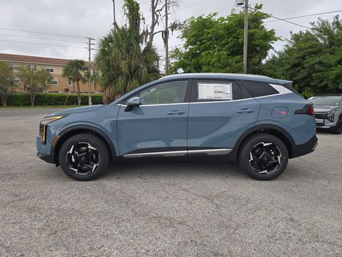 New 2026 Kia Sportage EX image 5