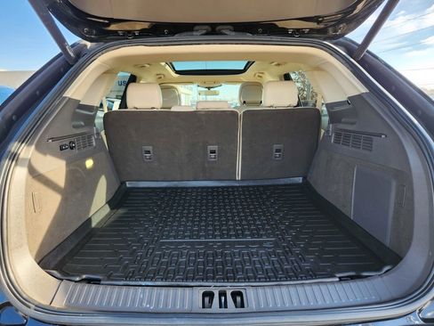Used 2020 Lincoln Nautilus Reserve AWD/4WD image 37