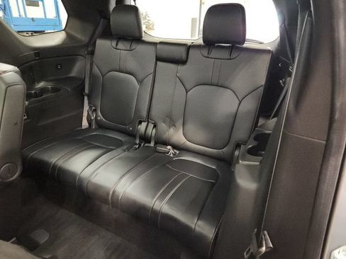 Certified 2025 Honda Pilot TrailSport image 22