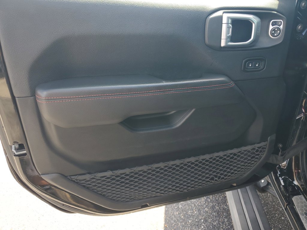 Used 2021 Jeep Wrangler Unlimited Rubicon w/ Uconnect 4C Nav & Sound Group AWD/4WD image 8