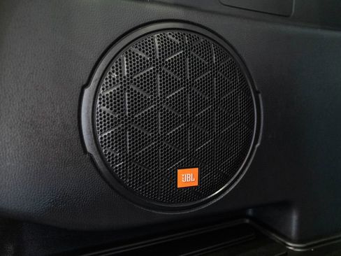 Used 2021 Toyota RAV4 XLE Premium AWD/4WD image 35