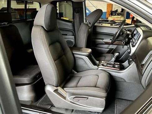 Used 2022 GMC Canyon Elevation image 7
