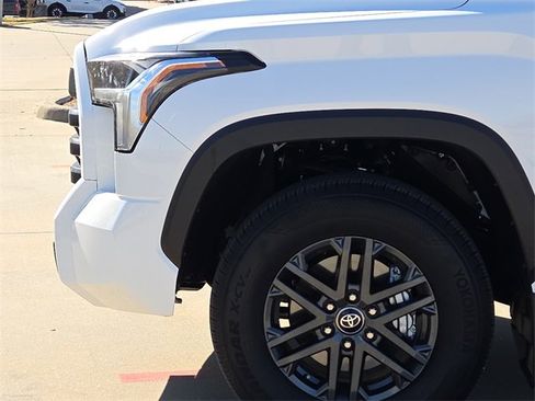 Used 2025 Toyota Tundra SR5 image 5