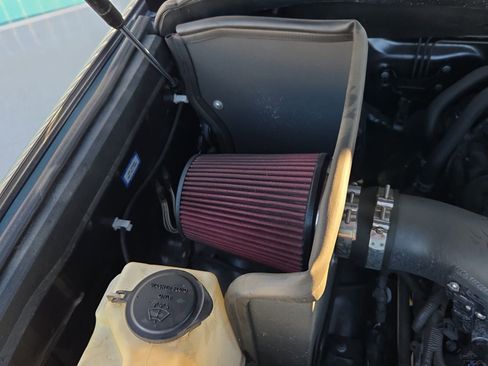 Used 2015 Toyota Tundra 1794 Edition image 12