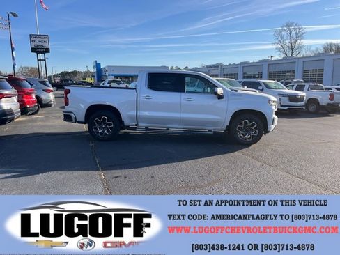 Used 2019 Chevrolet Silverado 1500 High Country w/ Technology Package image 2