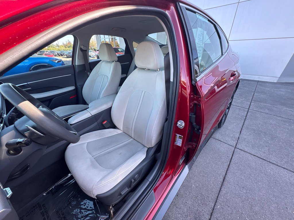 Used 2024 Hyundai Sonata SEL FWD image 12