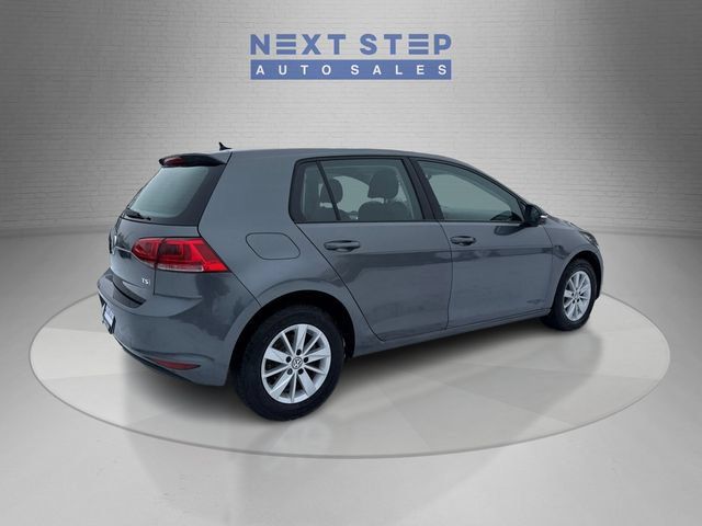 Used 2017 Volkswagen Golf S FWD image 8