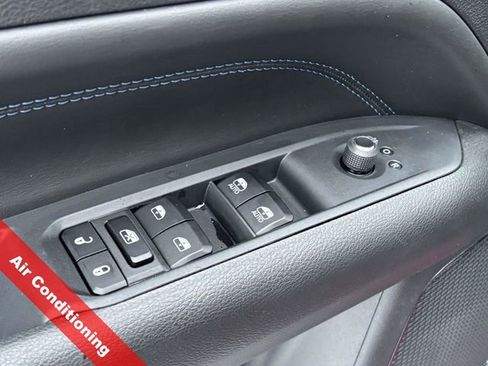 New 2026 Jeep Compass Limited image 17