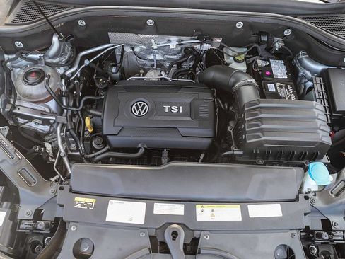 Used 2022 Volkswagen Atlas Cross Sport SE AWD/4WD image 28