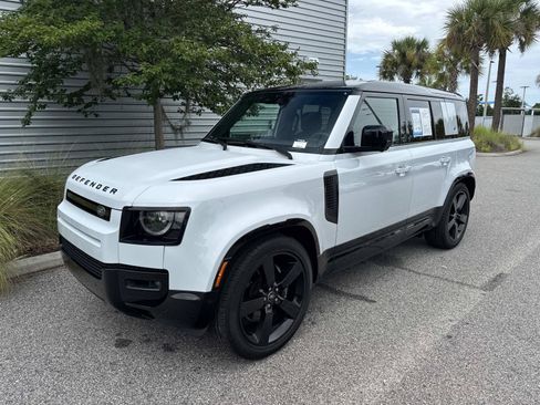Used 2023 Land Rover Defender 110 V8 AWD/4WD image 1