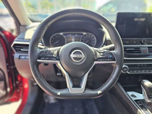 Used 2023 Nissan Altima 2.0 SR image 23