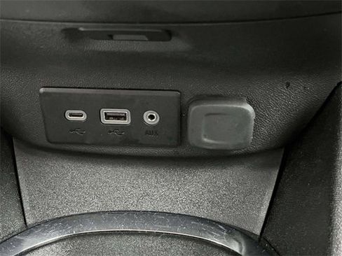 Used 2023 Chevrolet Malibu LT image 26