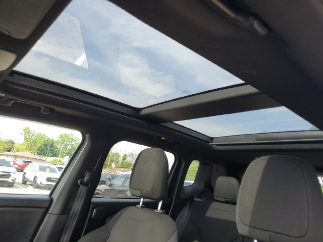 Used 2022 Jeep Renegade Altitude w/ Sun/Sound Group AWD/4WD image 7
