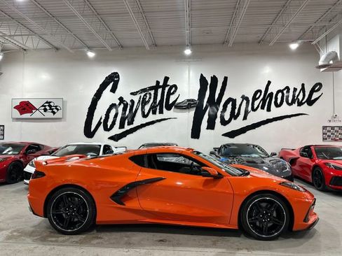 Used 2020 Chevrolet Corvette Stingray Premium Cpe w/ 3LT Preferred Equipment Group RWD image 27