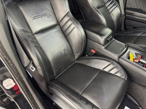 Used 2018 Dodge Charger SRT Hellcat image 34