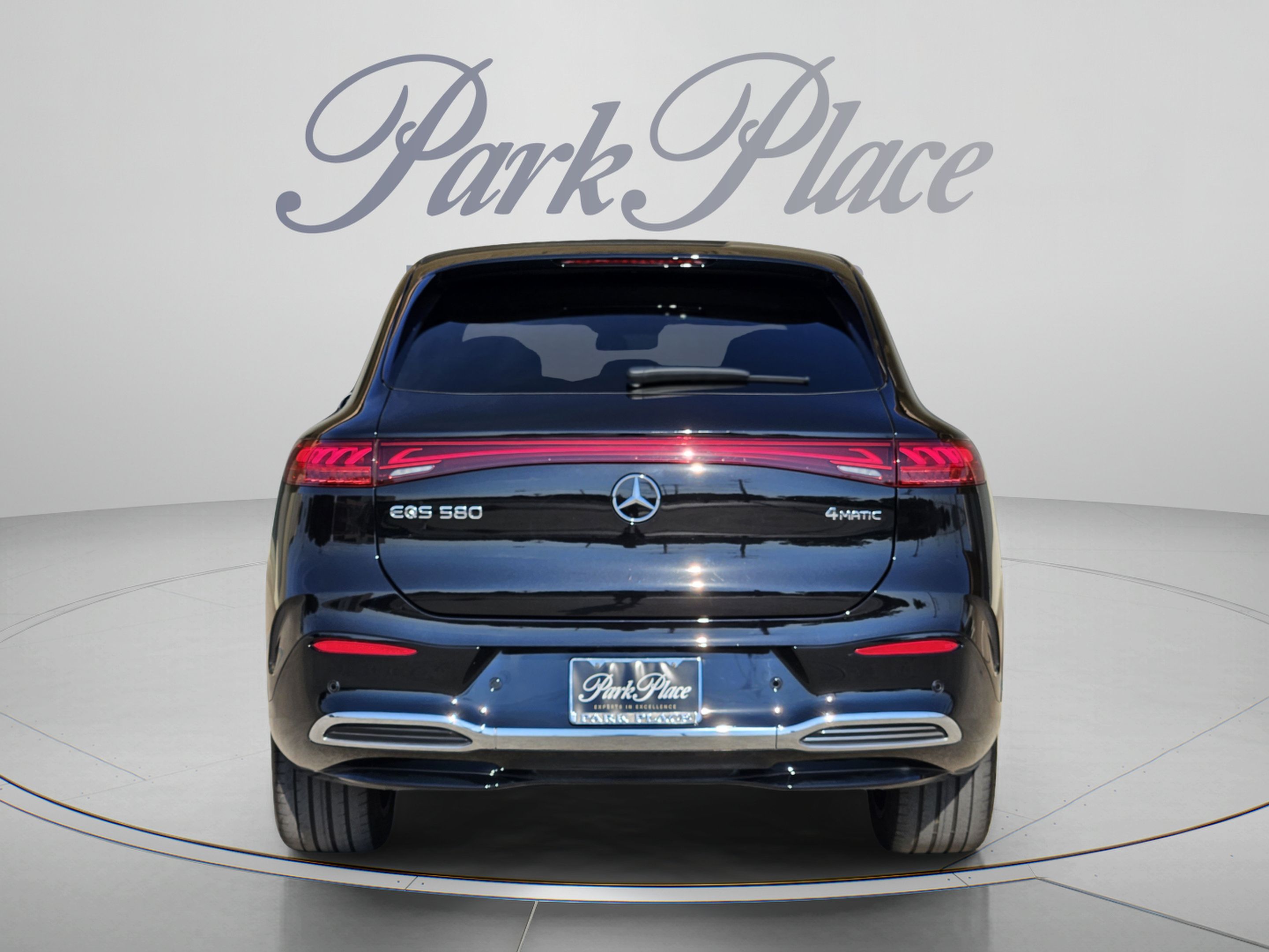 Certified 2023 Mercedes-Benz EQS 580 4MATIC SUV image 4